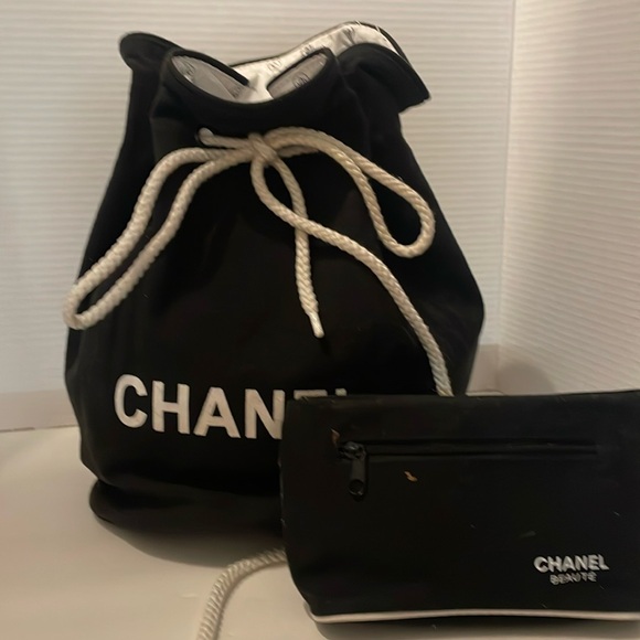 CHANEL Canvas Drawstring Shoulder Backpack/Cosmetic Bag - Picture 2 of 8